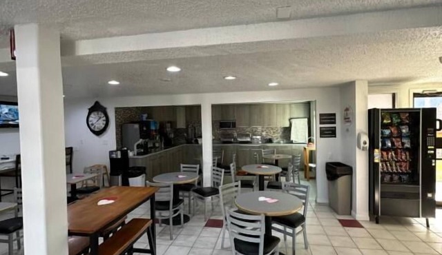 Super 8 by Wyndham North Platte