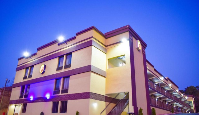 Super 8 by Wyndham Raleigh Downtown