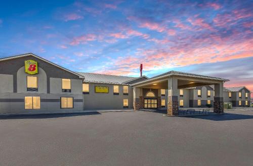 Super 8 by Wyndham Shepherdsville - Louisville South I65