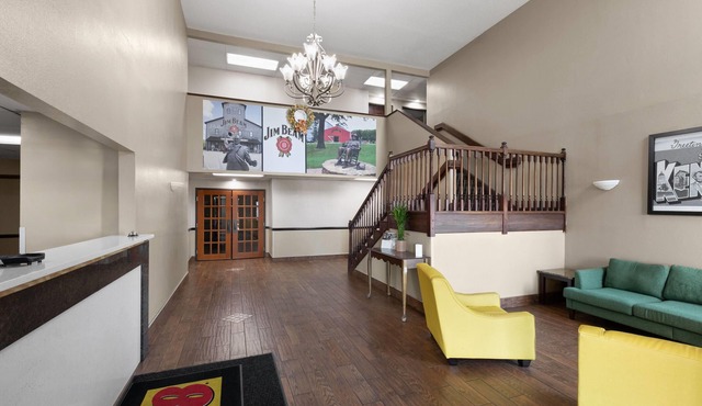 Super 8 by Wyndham Shepherdsville/Louisville South I65