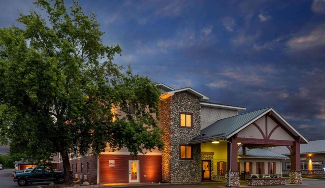 Super 8 by Wyndham Spokane Valley