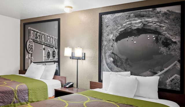 Super 8 by Wyndham Santa Rosa