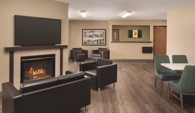 Super 8 by Wyndham Sioux Falls