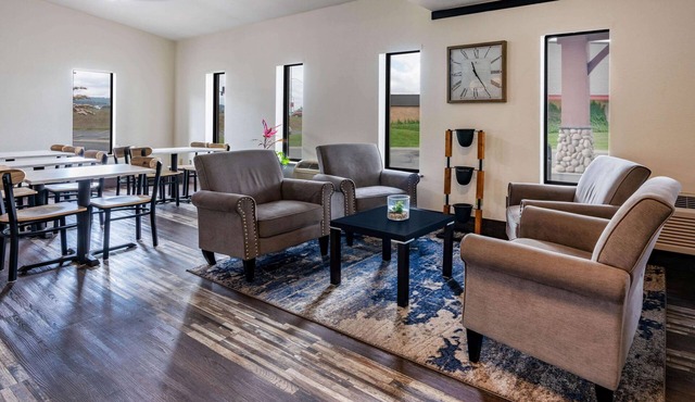 Super 8 by Wyndham Spokane Valley