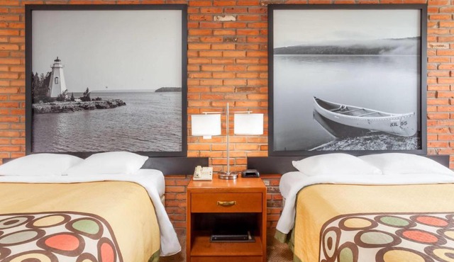 Super 8 by Wyndham Sudbury ON