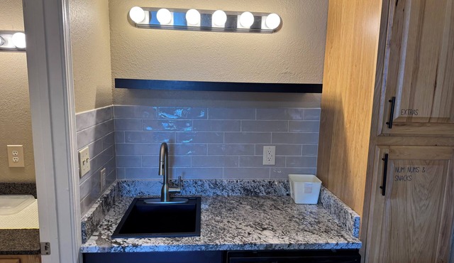Super 8 by Wyndham Tulsa/Route 66