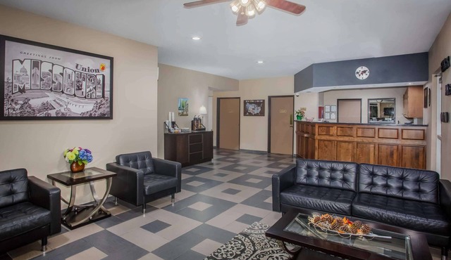 Super 8 by Wyndham Union