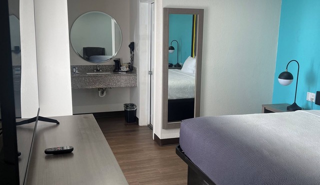 Super 8 by Wyndham Wichita Falls