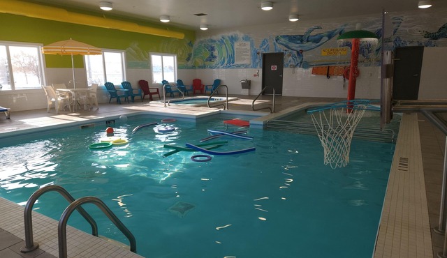 Super 8 by Wyndham Winnipeg East MB