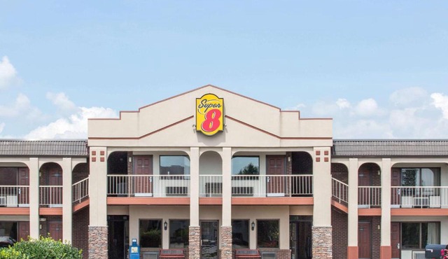 Super 8 by Wyndham Wytheville