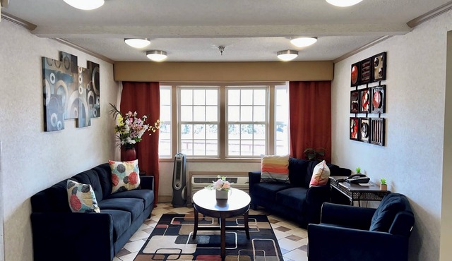 Super 8 Maumee/Toledo, OH