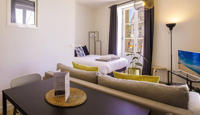 Super apartment in hypercentre for 4 people