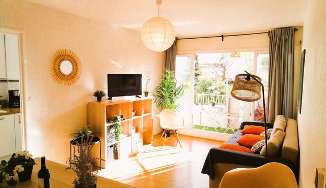 SUPER Appartement , 4 chambres ,95m² ,lumineux , très calme dans parc privé