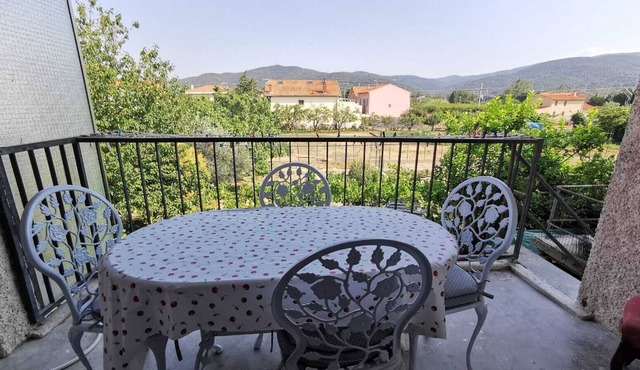 Super Appt T4 Lumineux au Cœur D'ille-sur-têt 66