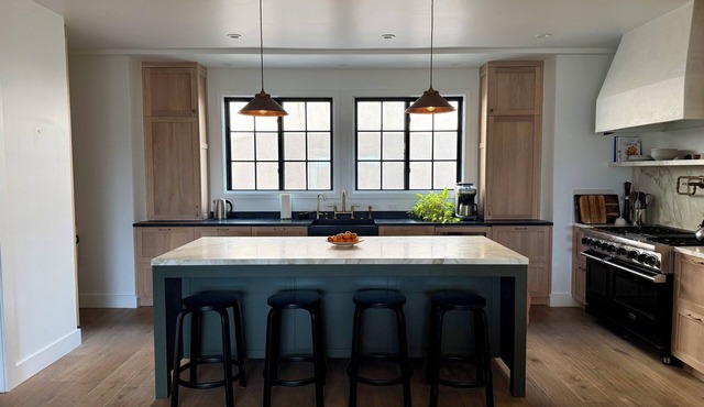 Super Bowl LX Special: Peaceful & modern 3BR oceanfront home in San Francisco