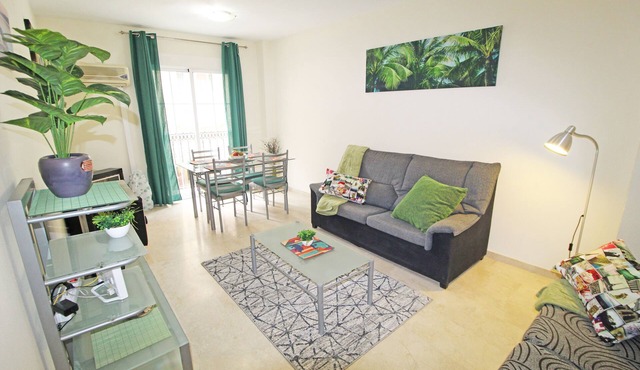 Super central, bright, spacious, terraces and patio