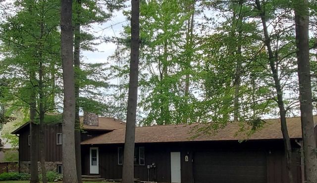 Super-Comfortable House on Super-Clean Sunset Lake