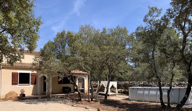 super comfortable house for 2 to 4 people around the 4 lakes and the Verdon gorges!