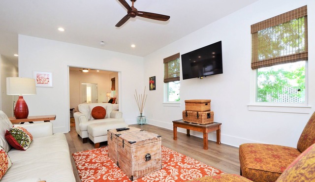 SUPER COMFY & BEAUTIFUL 3/3 TOWNHOME - BEST LOCATION! HEART OF NOLA
