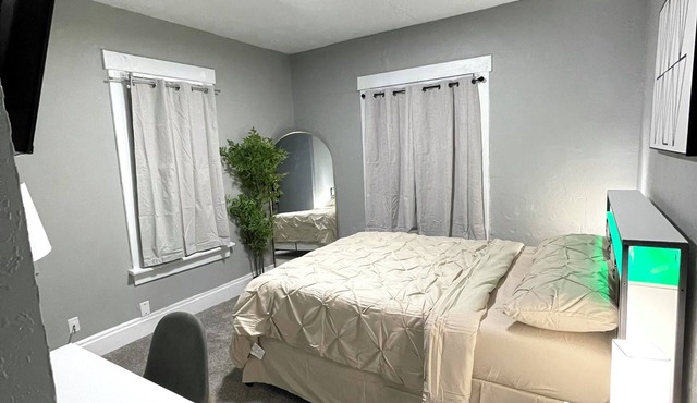 Super Cozy, Chic & stylish spacious 3 bdr 2 story townhome