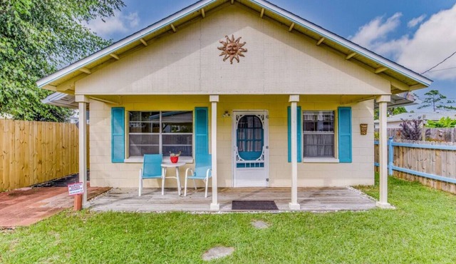 Super Cute Guest House!