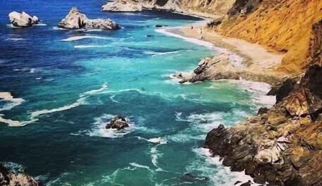 Super Fun and Fabulous Home: Outdoor Fireplace, Jacuzzi, Ocean Views, Beach