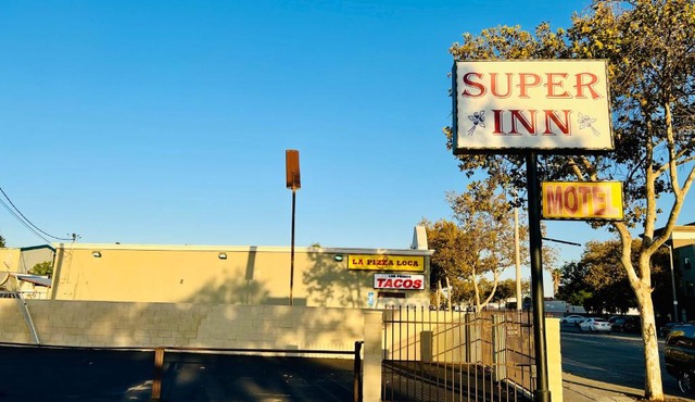 Super Inn motel By Downtown Pomona