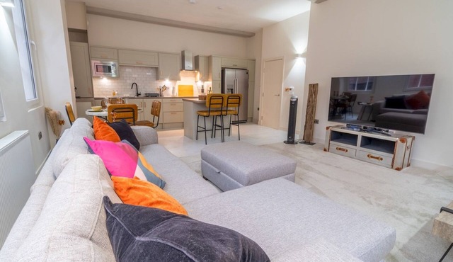 Super Luxurious 2 bedroom Lace Market Apartment - Pass the Keys