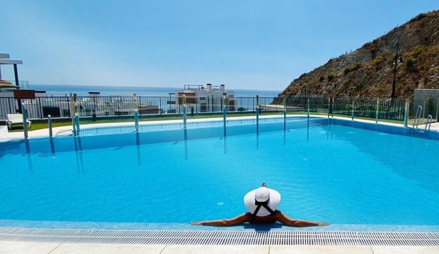 SUPER SIX - Brand New Seaview in Costa Del Sol