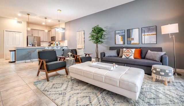 Super spacious apt in Champions Gate