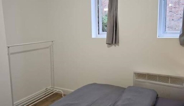 Super Value Bath Street Flat