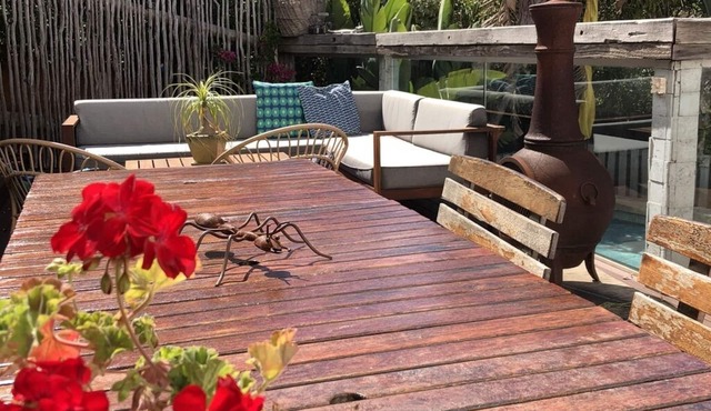 Super Vibey 4-room beach guest suite. Breaky goodies included.