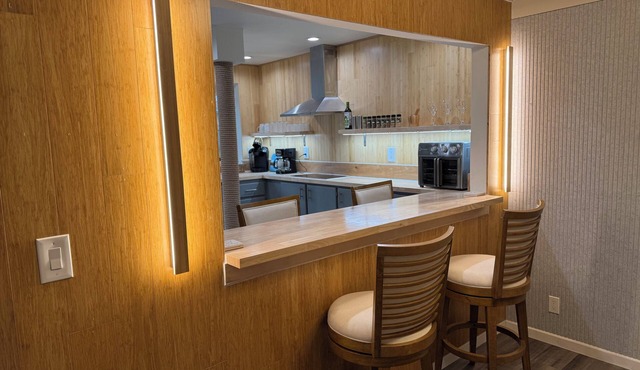 Superb 1-bedroom adventure basecamp in enchanting Oakridge for your getaway