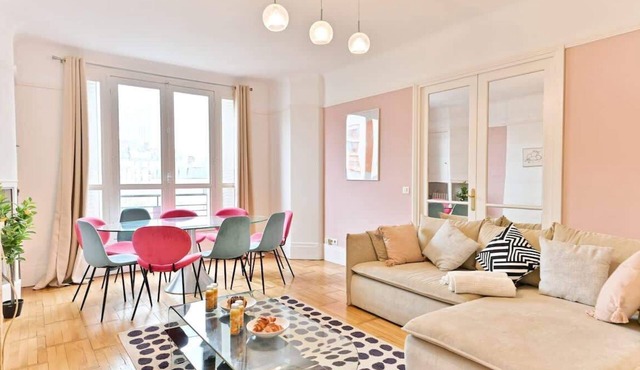 Superb 2-bedroom apartment in Neuilly-sur-Seine