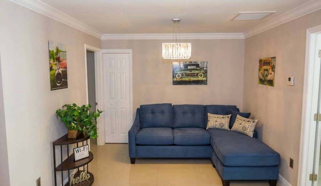 Superb 2-bedroom apartment with AC in Tampa