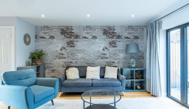 Superb 3-bed house with parking in Bath