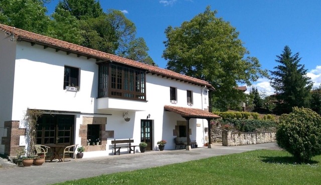 Superb 3 Bedroom Rural House in the Centre of Historic Puente Viesgo