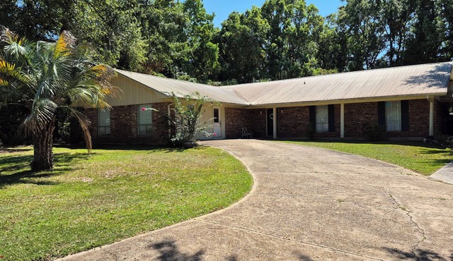 Superb 3-bedroom house with AC in Ocean Springs