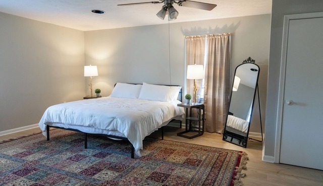 Superb 4-bedroom house with AC in Woodburn