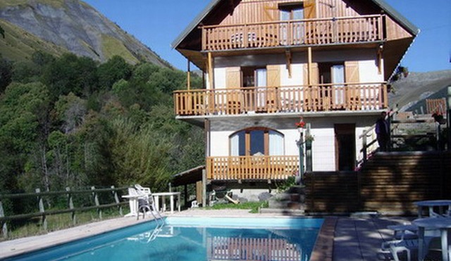 Superb 6-person chalet apartment