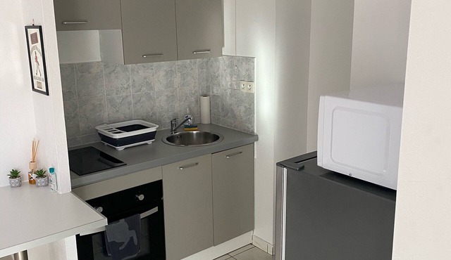 Superb air-conditioned apartment in a secure residence