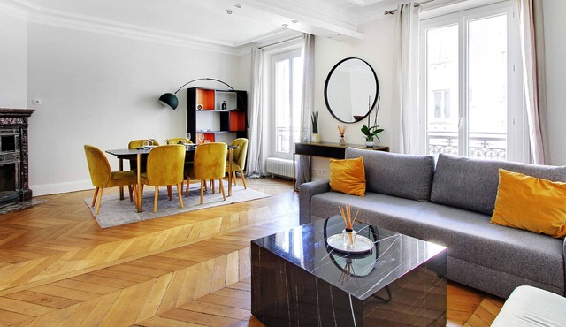Superb apartment 1BR -Neuilly MOBILITY LEASE