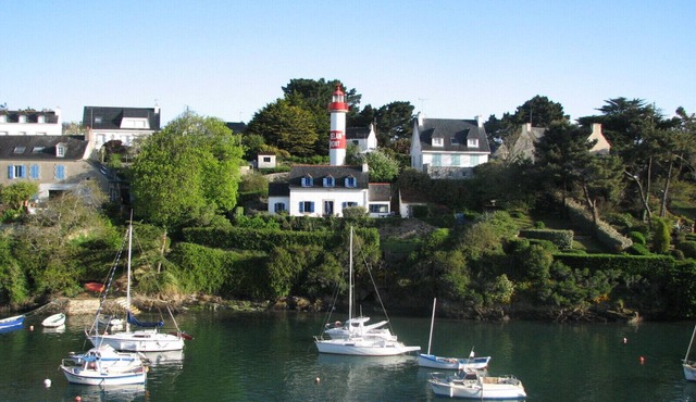 Superb apartment with a sea view from any direction