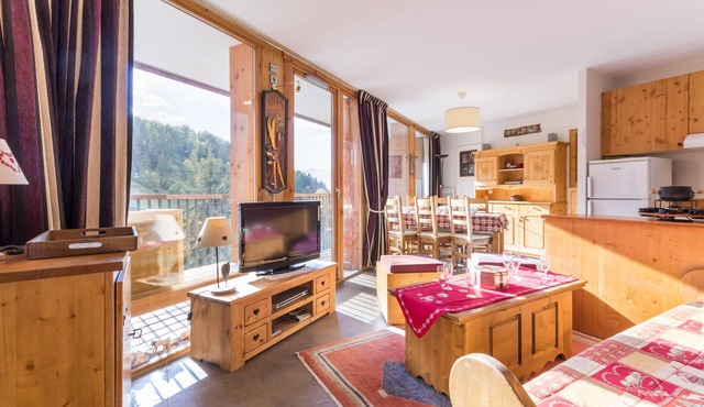Superb Apartment 4-6 Pers, Full South, Ski, Balcony overlooking the slopes