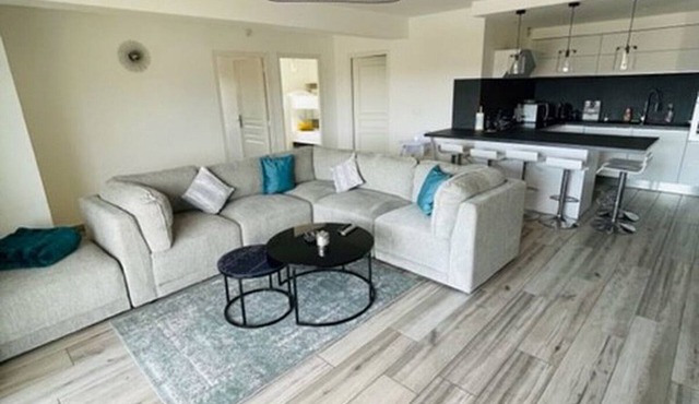 Superb apartment T4 sleeps 8 in Porto Vecchio Centre