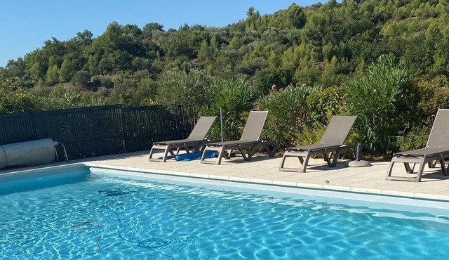 Superb apartment in the heart of Languedoc between sea and mountain lake