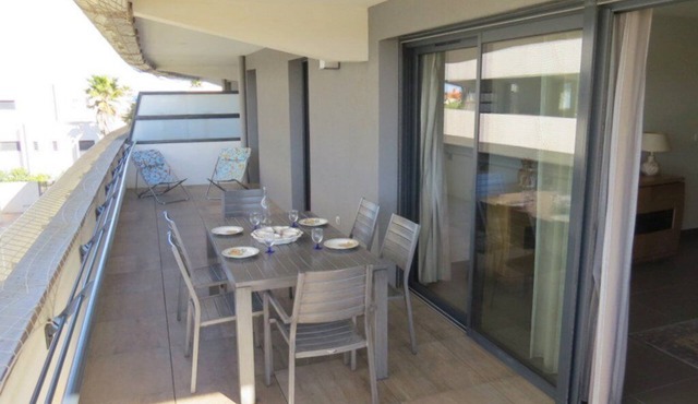 Superb apartment near the beach with swimming pool 4ODYS206C