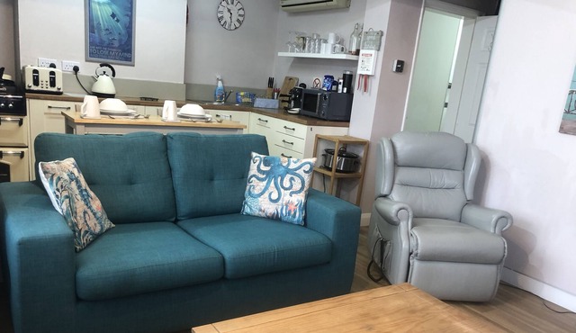 Superb Apartment with Sky Glass TV and Netflix