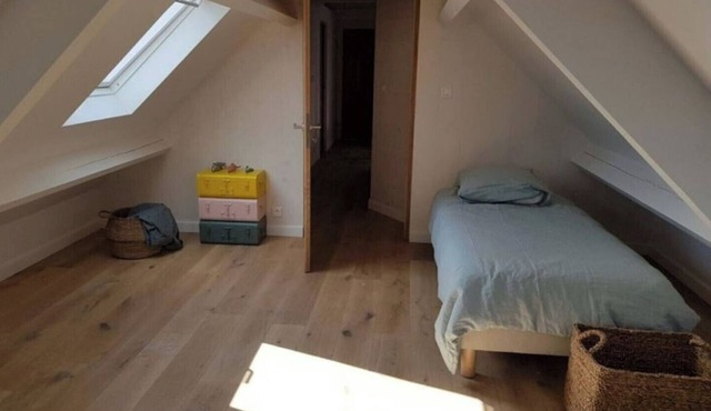 Superb Belliloise house - high standing