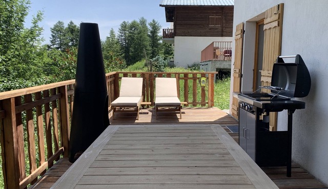 Superb Chalet Bottom